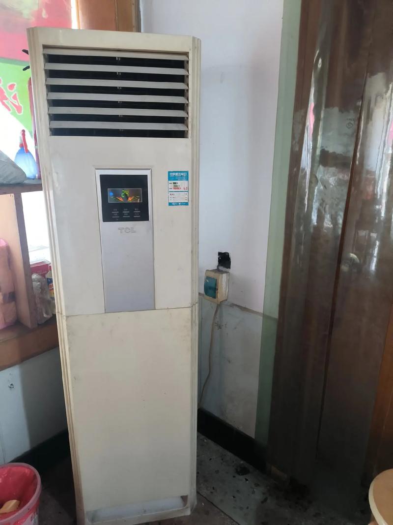 后座空调维修不求人，一招轻松解决！ 家庭维修