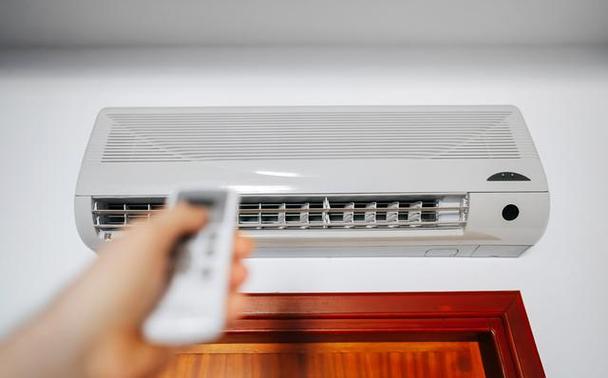 夏日清凉神器！教你一招解决凤凰空调维修难题 家庭维修