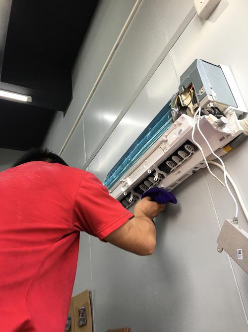 空调维修月入过万的秘密：技能与市场的完美对接 家庭维修