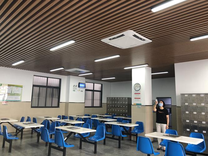 食堂空调维修必看！一招轻松解决夏日酷暑烦恼 家庭维修