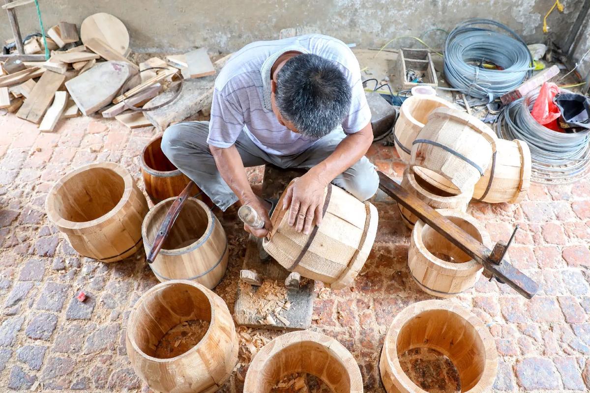 光头空调维修哥：匠人精神的传承与创新 家庭维修