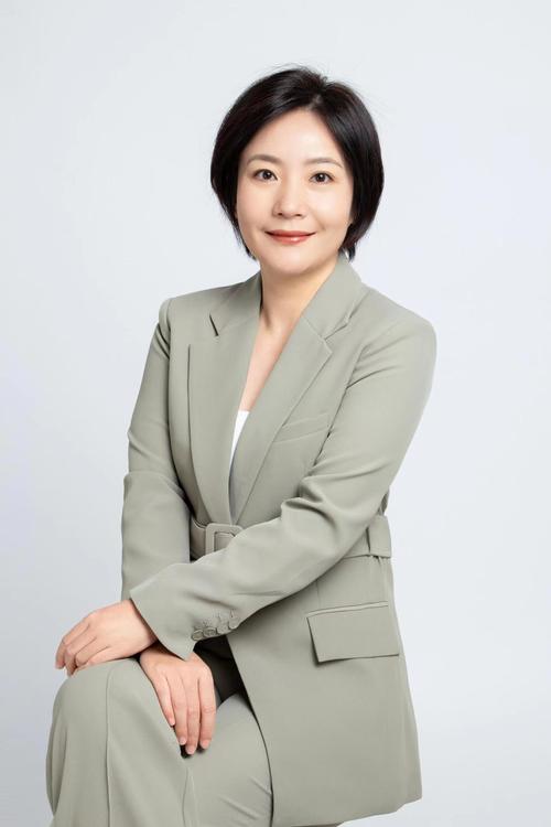 女性力量闪耀空调维修领域_一位专业女性的职业历程 家庭维修