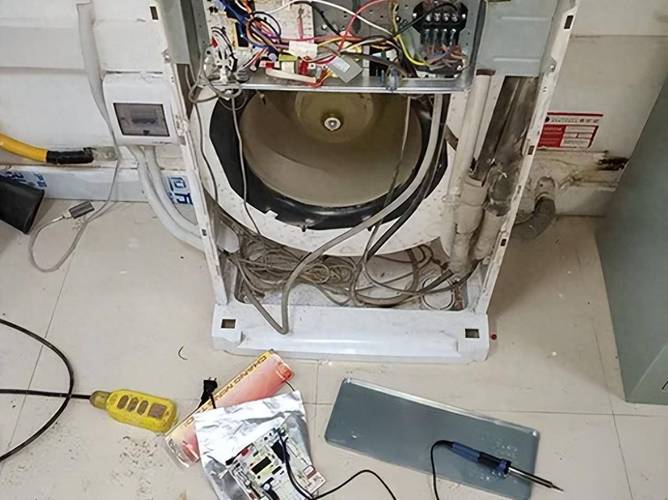 空调扇的神秘复苏：家电维修的艺术与科学 家庭维修