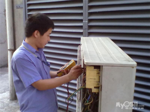 空调维修大师胡师傅：匠心独运，守护夏日清凉 家庭维修