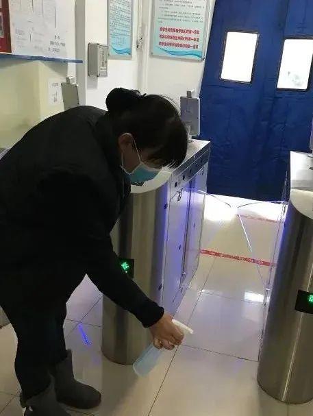 杜文泉：空调维修领域的行家里手，守护夏日清凉的守护者 家庭维修