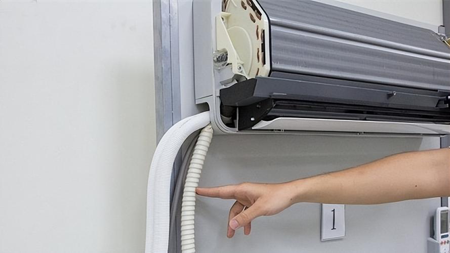 空调维修水槽堵塞：成因、解决与预防 家庭维修