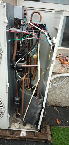 空调维修：经济考量下的理性抉择 家庭维修