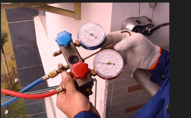 跨国协作，共筑绿色家园_外国人维修空调的启示 家庭维修